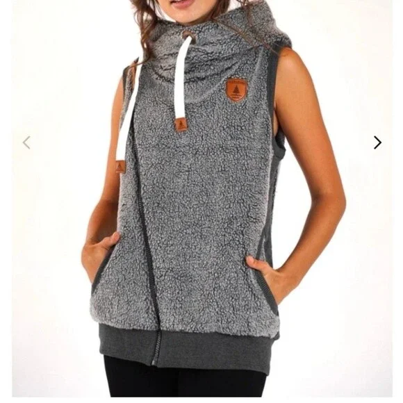 Wanakome Sherpa Vest Womens Medium Heather Gray Wool Asymmetrical Zip Hooded - Picture 2 of 10